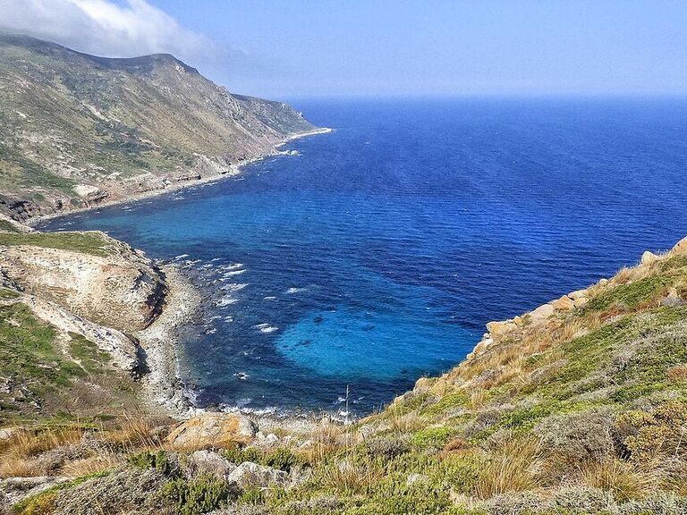 galite-island
