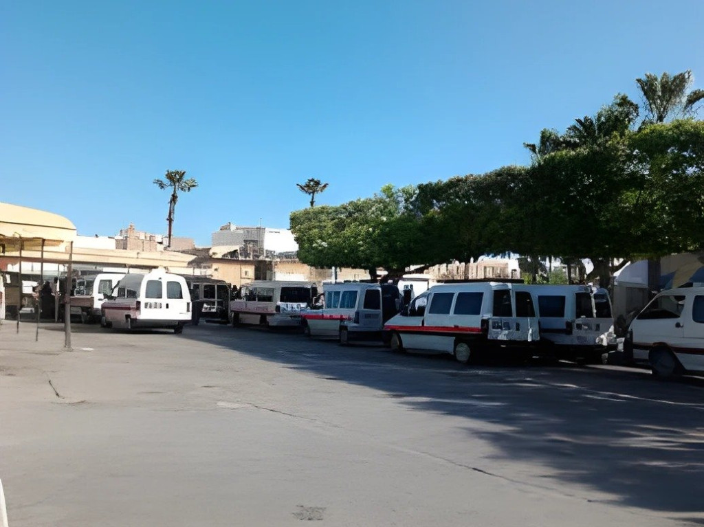 Shared-taxi-hammamet