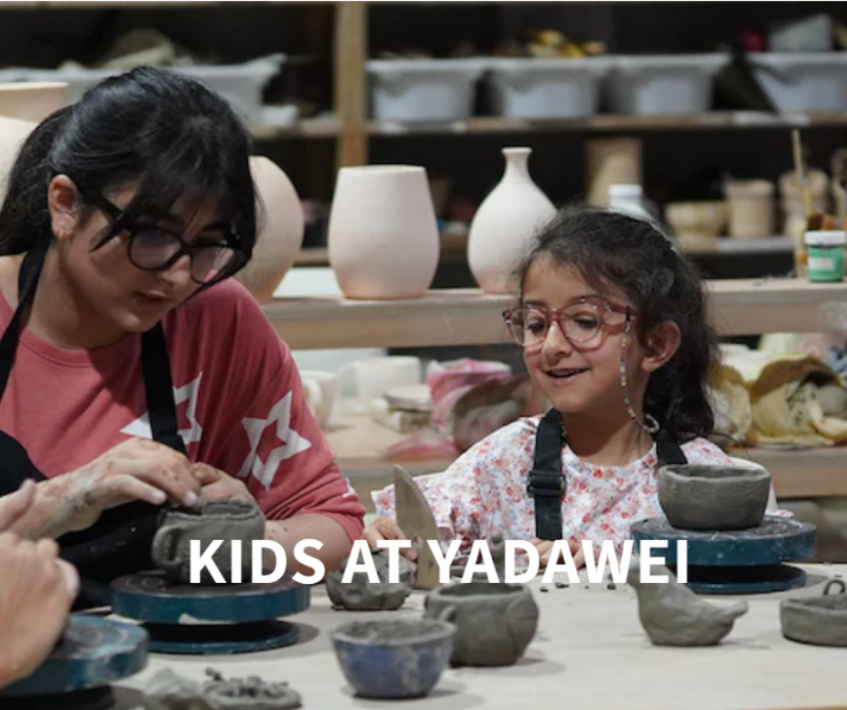 Kids-in-yadawei-pottery-studio-dubai