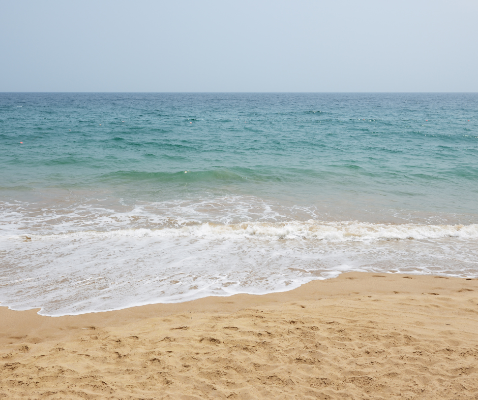 public-beach-in-fujairah