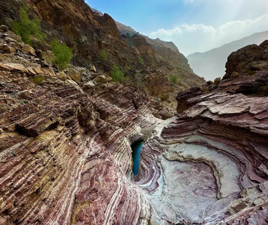 rainbow-valley-near-dubai