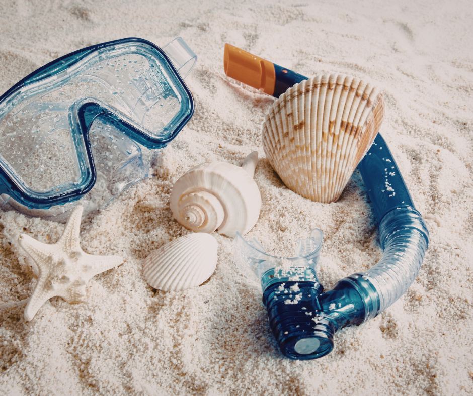 snorkelling-mask