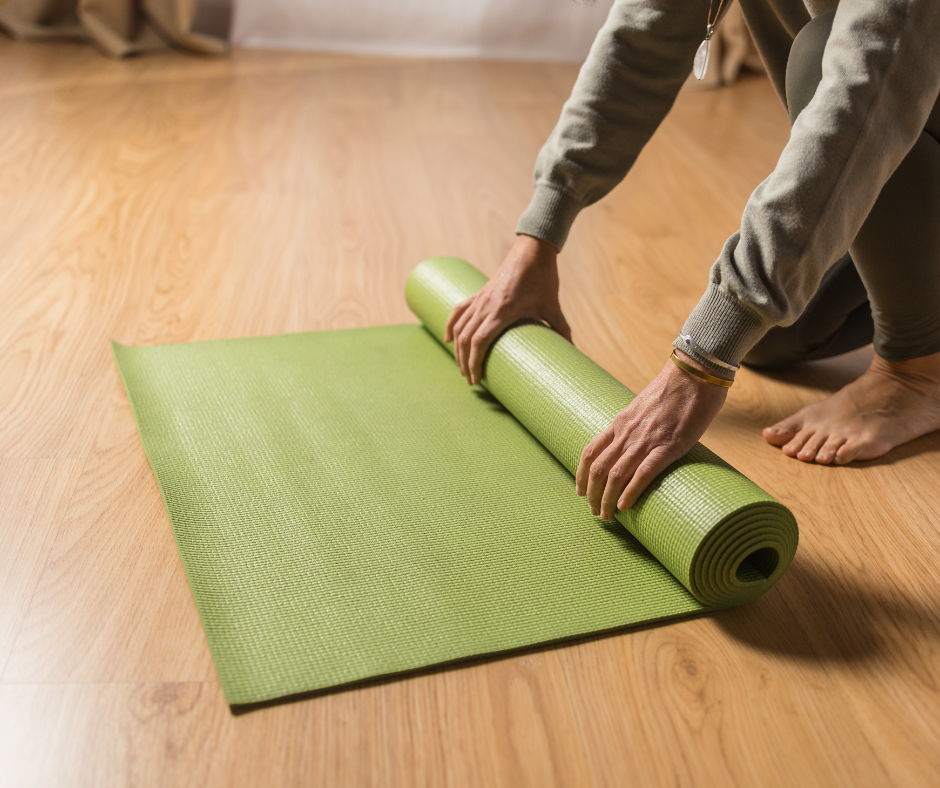 yoga-mat-hiking-uae