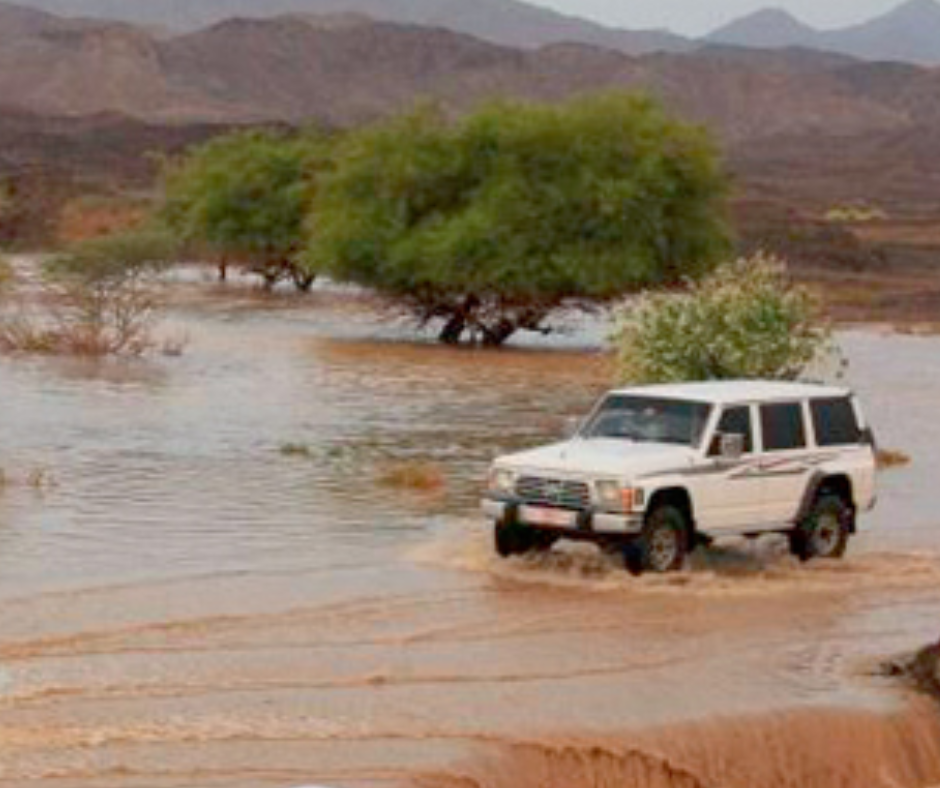 flash-flood-uae
