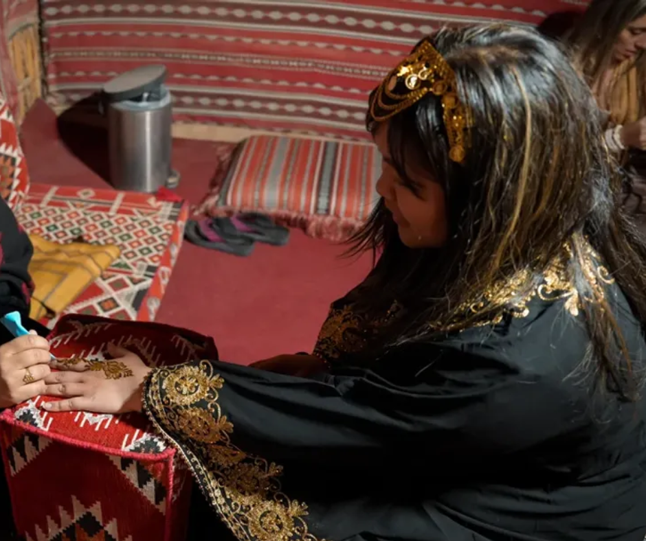 henna-application-uae