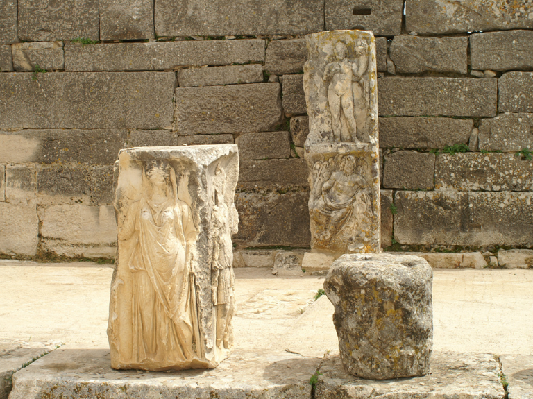 dougga roman ruins
