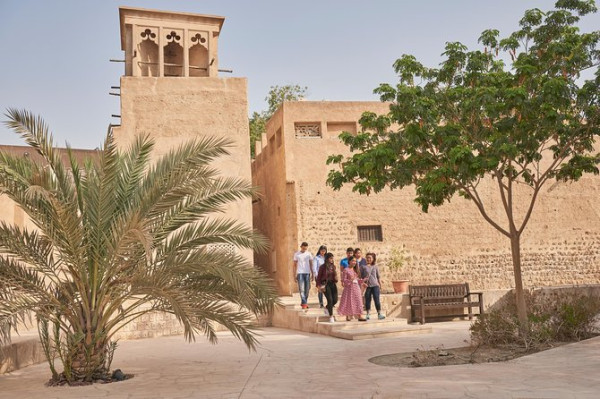 Old Dubai Walking Tour and Emirati Dinner - Copy