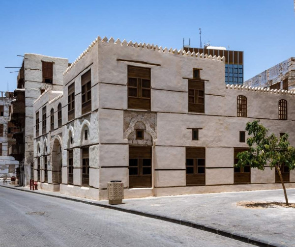 Uncover the Amazing Old Stories of Al Balad (Ancient City): A Walking Tour