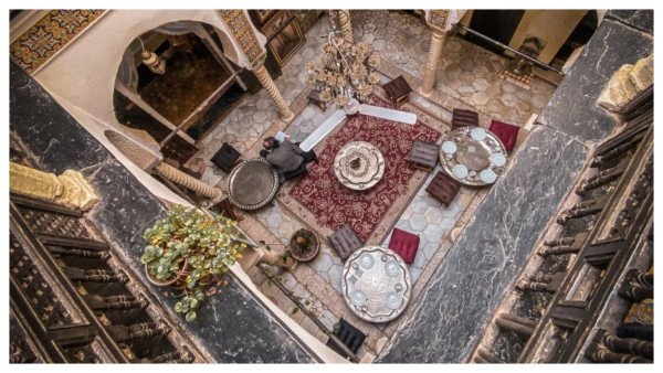 Exploring the Casbah of Algiers with a Home-Hosted Lunch