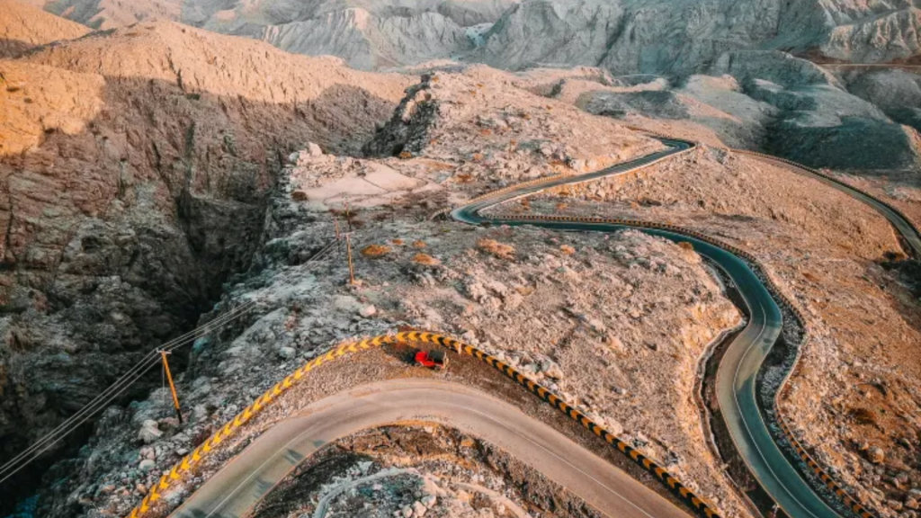 Hiking in Fujairah: Discover the Wild Heart of the UAE