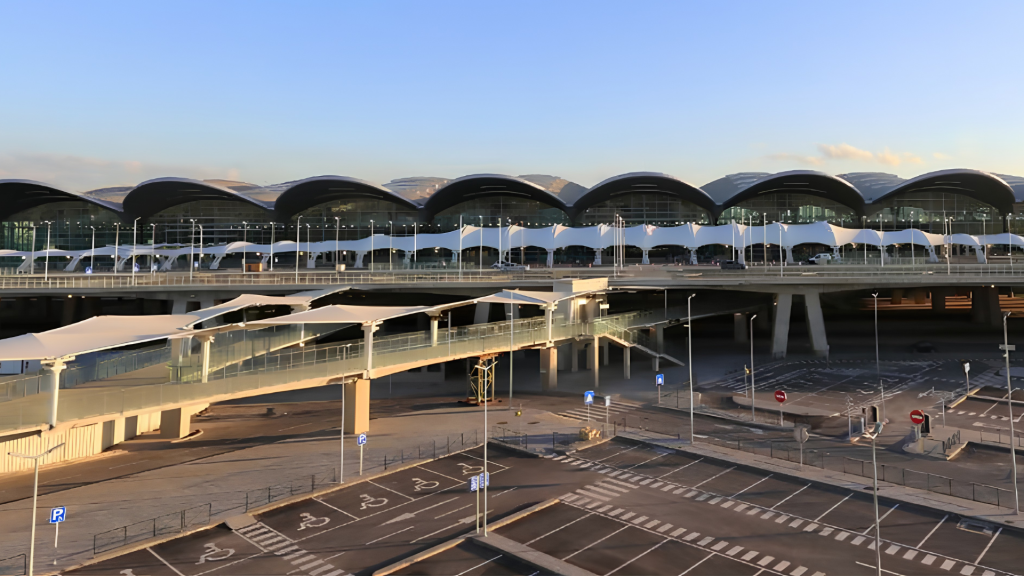 Algiers Airport Guide 2026: Getting to the City